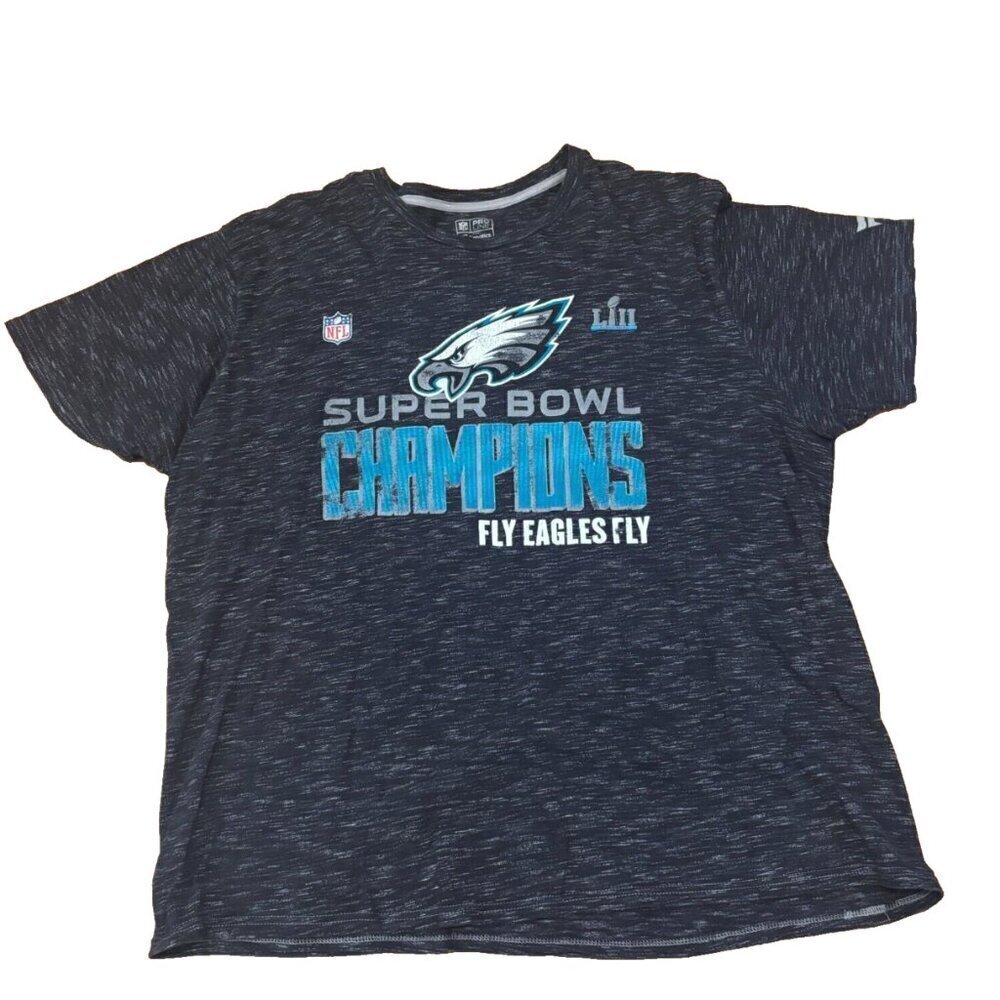 Philadelphia Eagles — Super Bowl LII Champions Fanatics T-Shirt — Size Men’s 2XL